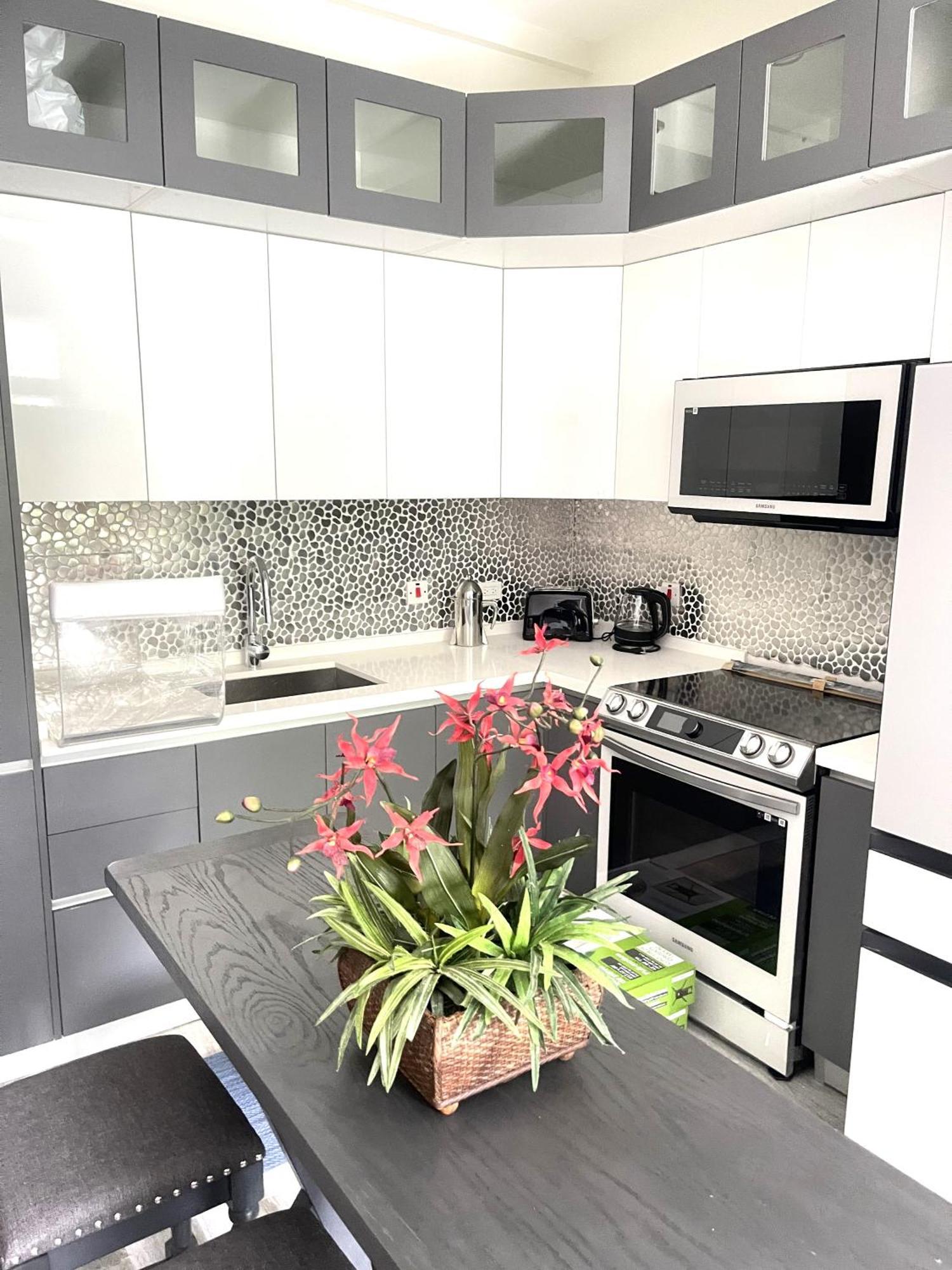 Liguanea -One Bedroom Oasis Near Us Embassy Kingston Exterior foto